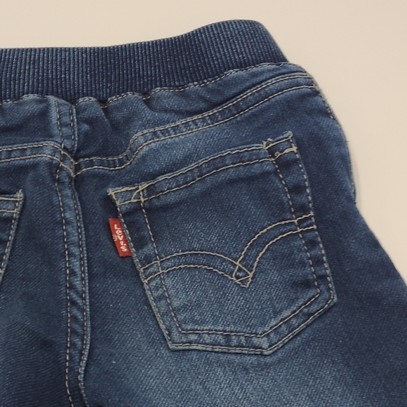 Ralph Lauren tee and Levi's joggers size 18 months - Picture 7 of 9